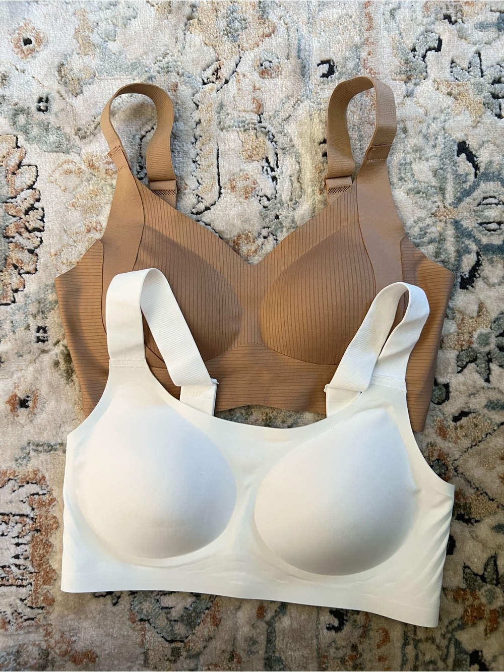 Bra Bundle (2) White And Neutral Brown Wire Free